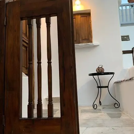 펜션 Traditional In The Heart Of Mykonos!