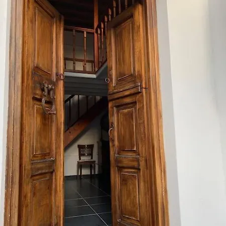 Feriehus Traditional In The Heart Of Mykonos!