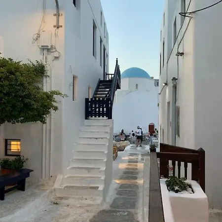 Traditional In The Heart Of Mykonos! *