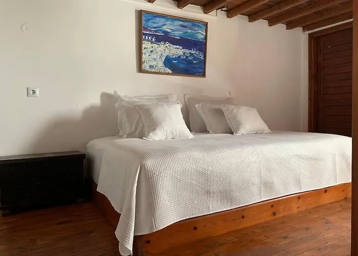 Traditional In The Heart Of Mykonos!